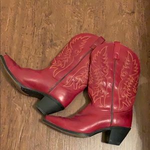 Red hot cowboy boots!